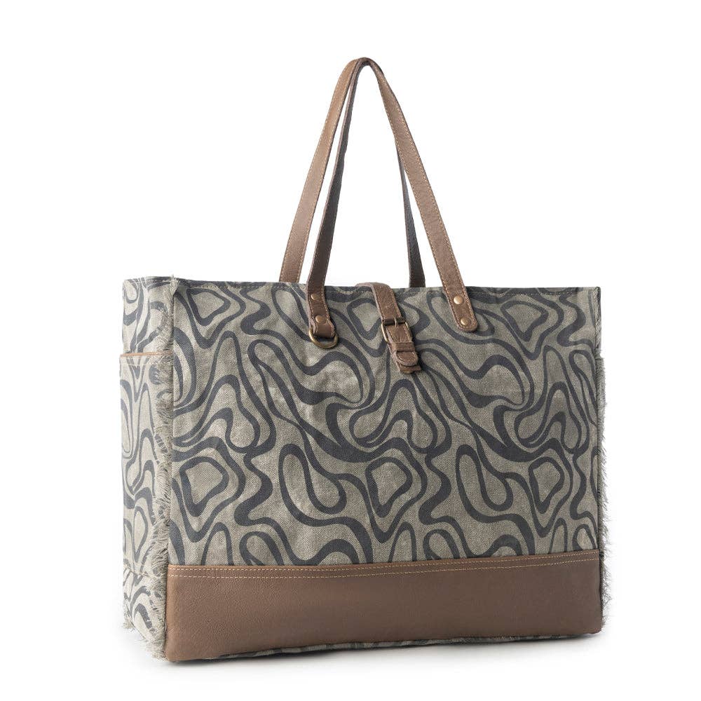 Riverbed Trail Weekender Bag for Women in olive with vintage print detail