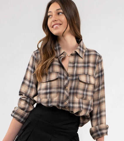 LIGHTWEIGHT PLAID  BUTTON DOWN